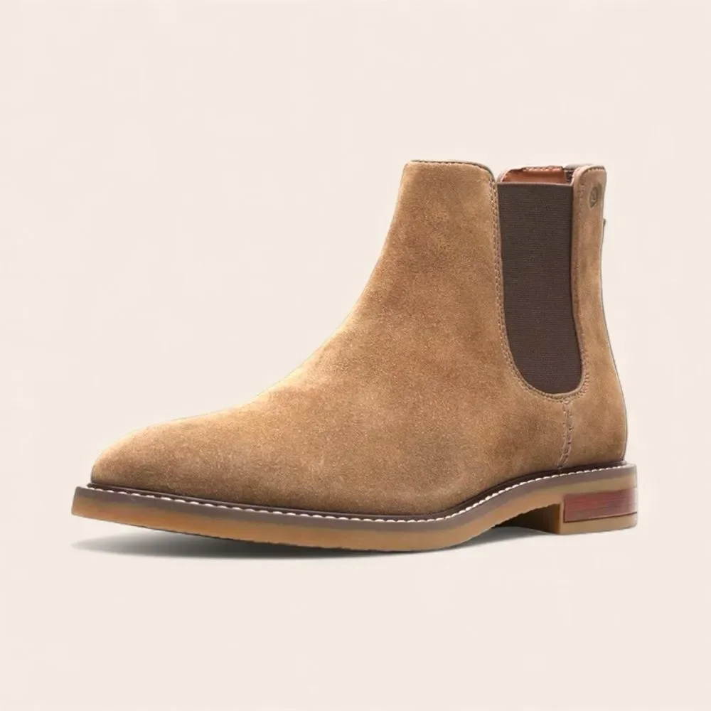 Clarks Men’s Suede UpBoot  l Slip On l Size 10.5M l EUC l no box